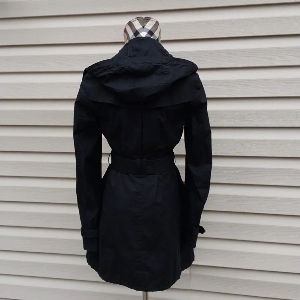 Burberry Black Trench Coat with Check Lining - Picture 6 of 14